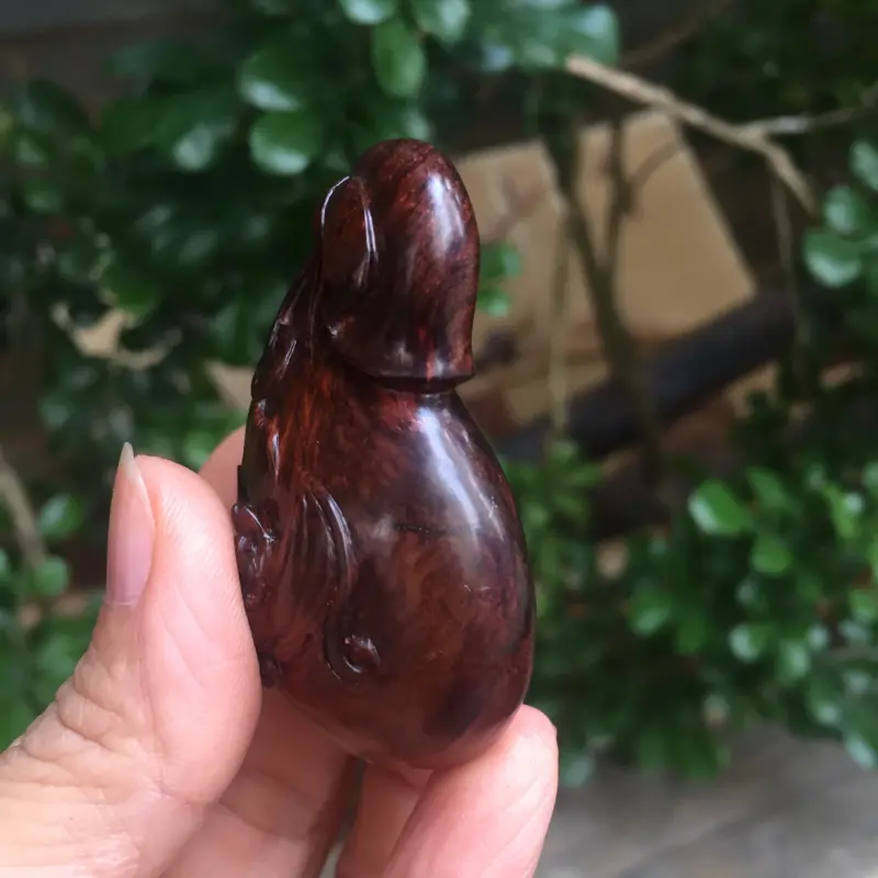 【海南黄花梨老油梨,钱袋,代代数钱,材质一流,纯手工精雕,值得收藏,高53.9.宽36.5.厚22.克重19.2g】图7