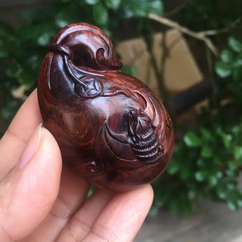 【海南黄花梨老油梨,钱袋,代代数钱,材质一流,纯手工精雕,值得收藏,高53.9.宽36.5.厚22.克重19.2g】图8