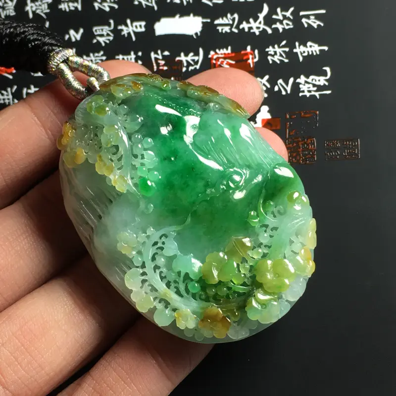 【糯种黄加绿鸟语花香吊坠 尺寸56-42-13毫米 色彩鲜艳 雕工精湛##**】图4