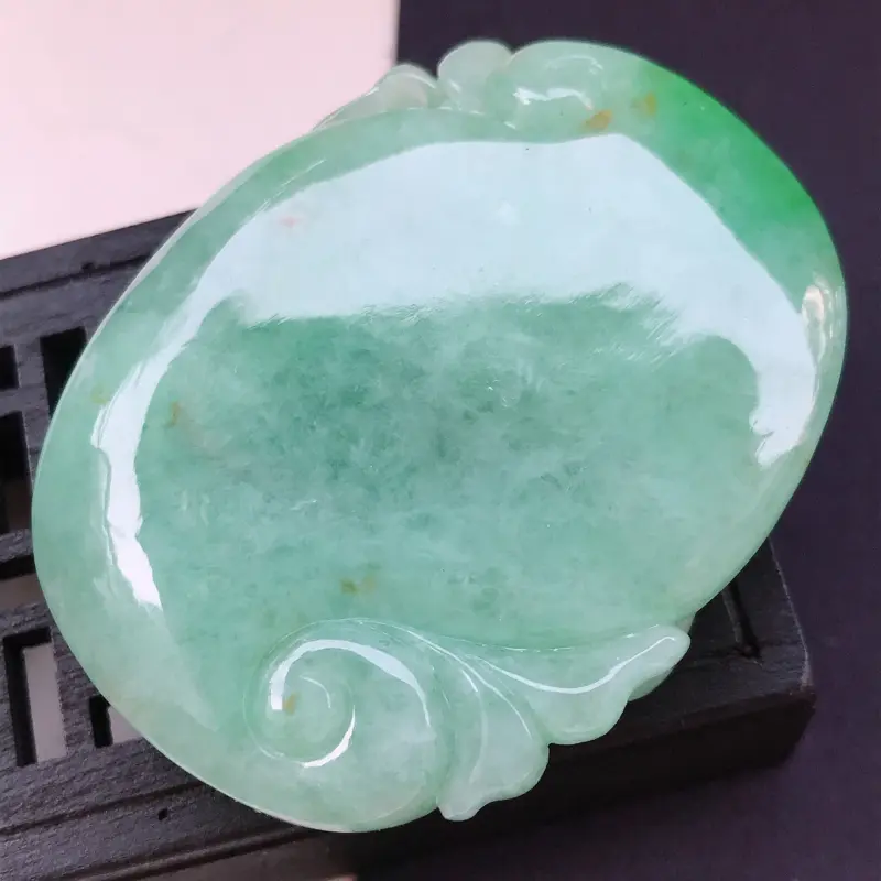【翡翠A货 糯种水润飘阳绿翡翠花开富贵吊坠 尺寸55.2/44.3/13.2】图8