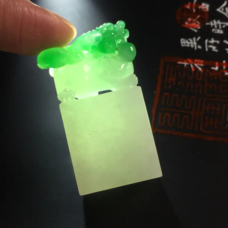 【糯种带色貔貅印章 尺寸43-22-13毫米 色泽艳丽 玉质细腻 款式新颖】图8