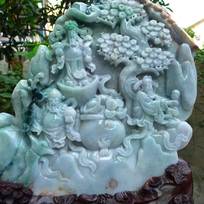 【大摆件,翡翠A货老坑水润三彩飘阳绿福禄寿三星高照摆件 裸石尺寸高380宽245厚50mm连底座高585宽440厚185mm,重20.4斤。料子种水足,雕工精湛,三彩寓意吉祥。摆饰高端大气上档次】图4