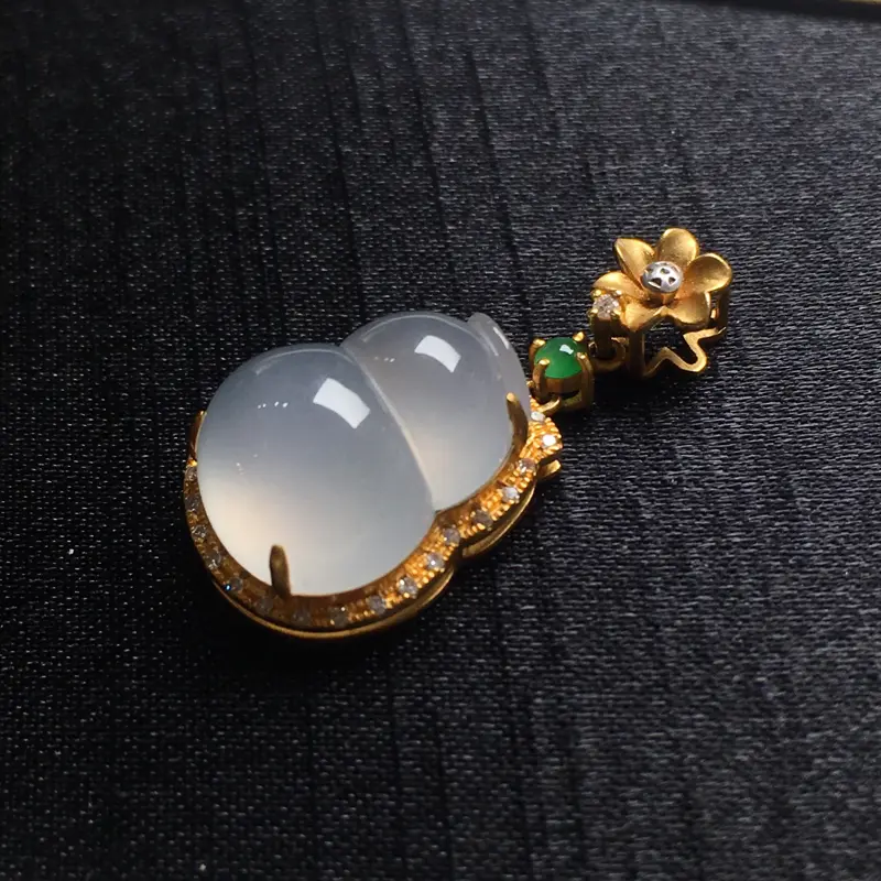 【翡翠a货,冰葫芦吊坠,18k金镶嵌,水润饱满,雕工精湛,种水一流,佩戴精美,性价比高,实物漂亮】图5