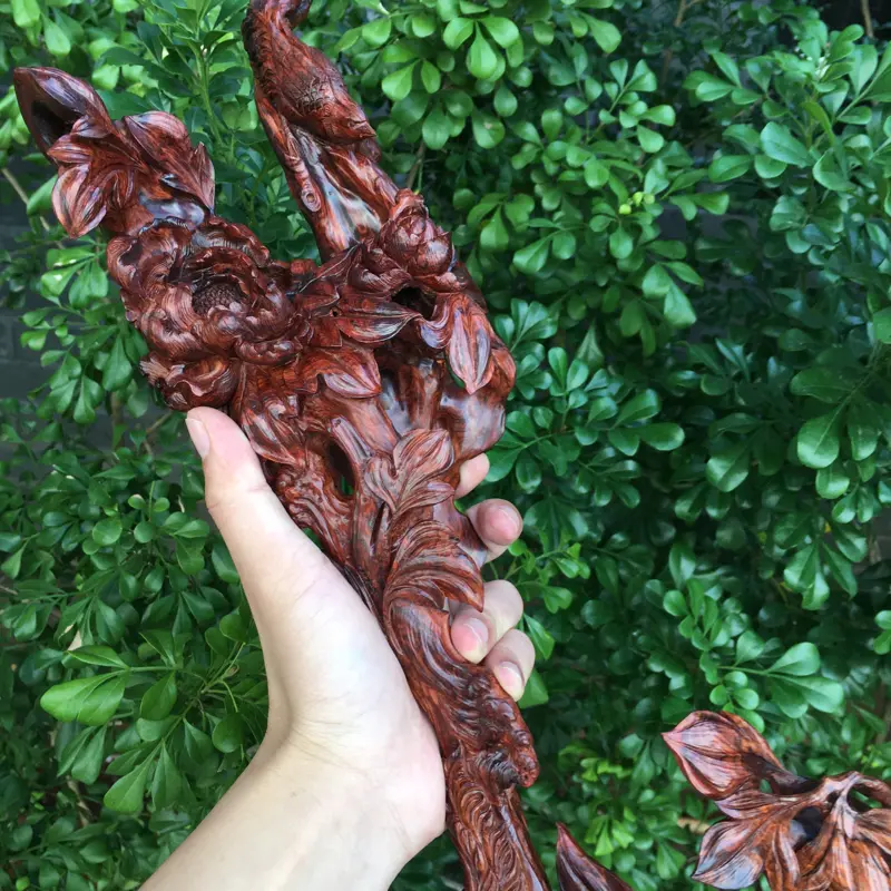 【海南黄花梨精品油梨瘤疤摆件( 锦上开花)大师亲工精雕,工艺精湛,瘤疤纹,水波纹,山水纹,火焰纹,纹理清晰,黄金虎皮纹,色泽均匀,家里办公室摆放也是一道风景线,把玩收藏品,规格:高:460mm,宽:160mm,克重:780克,值得推荐##**】图6