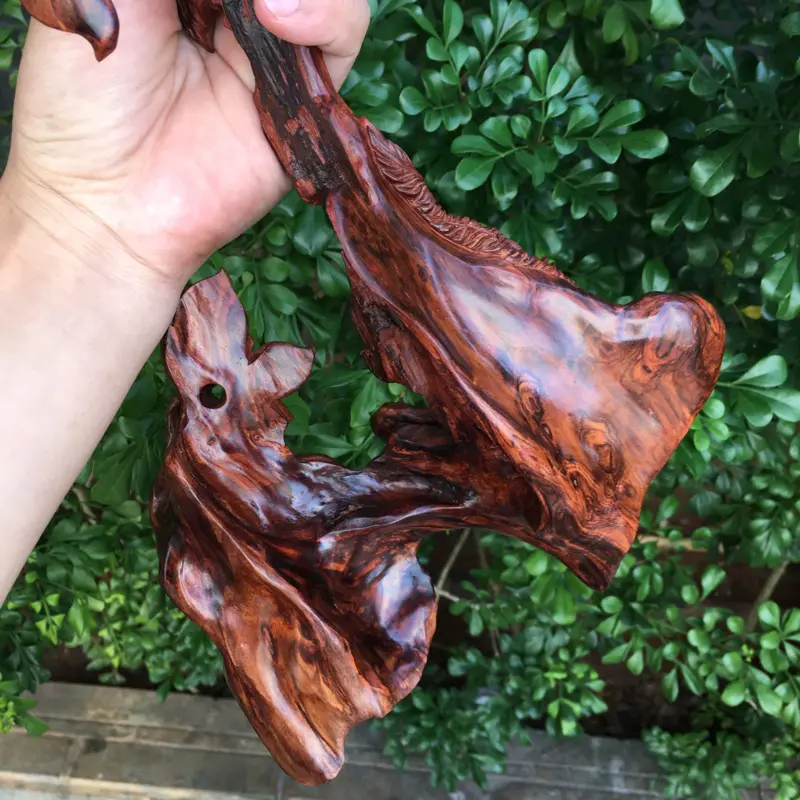 【海南黄花梨精品油梨瘤疤摆件( 锦上开花)大师亲工精雕,工艺精湛,瘤疤纹,水波纹,山水纹,火焰纹,纹理清晰,黄金虎皮纹,色泽均匀,家里办公室摆放也是一道风景线,把玩收藏品,规格:高:460mm,宽:160mm,克重:780克,值得推荐##**】图8