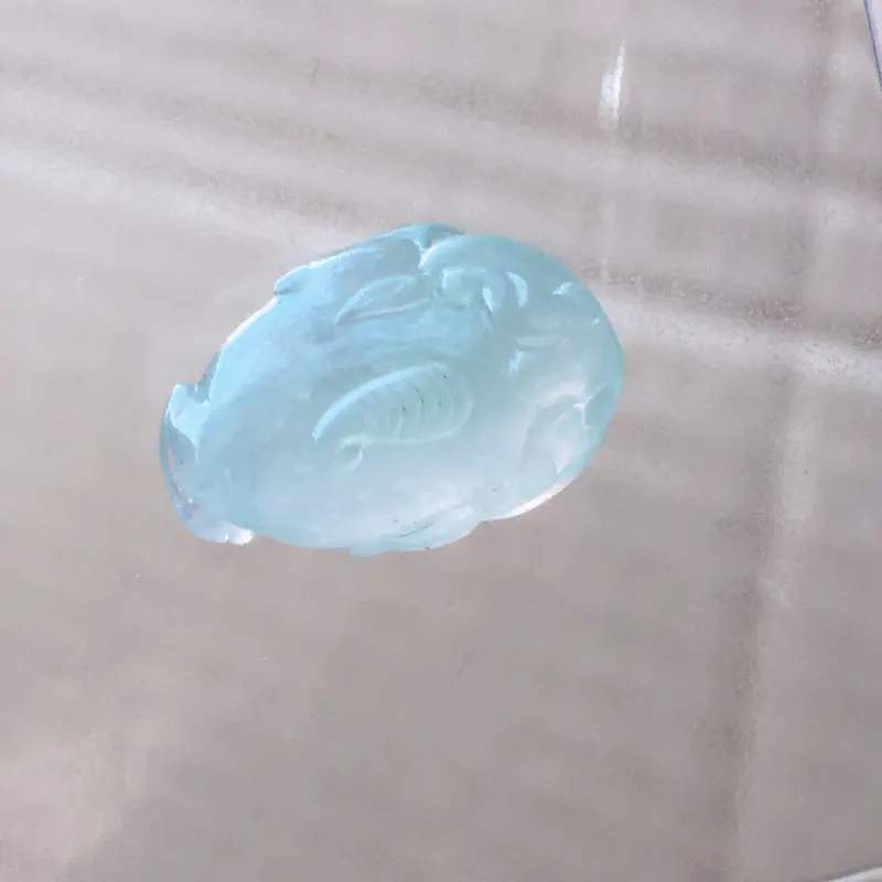 【自然光实拍,缅甸a货翡翠,冰种貔貅,饱满种好水润,玉质细腻,雕工精细,品相佳,镶嵌佳品。】图6