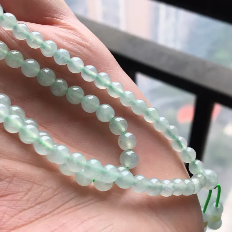 【缅甸翡翠A货晴水绿项链,也可以做手串,玉质细腻,大珠6.3mm,小珠4.5mm】图11