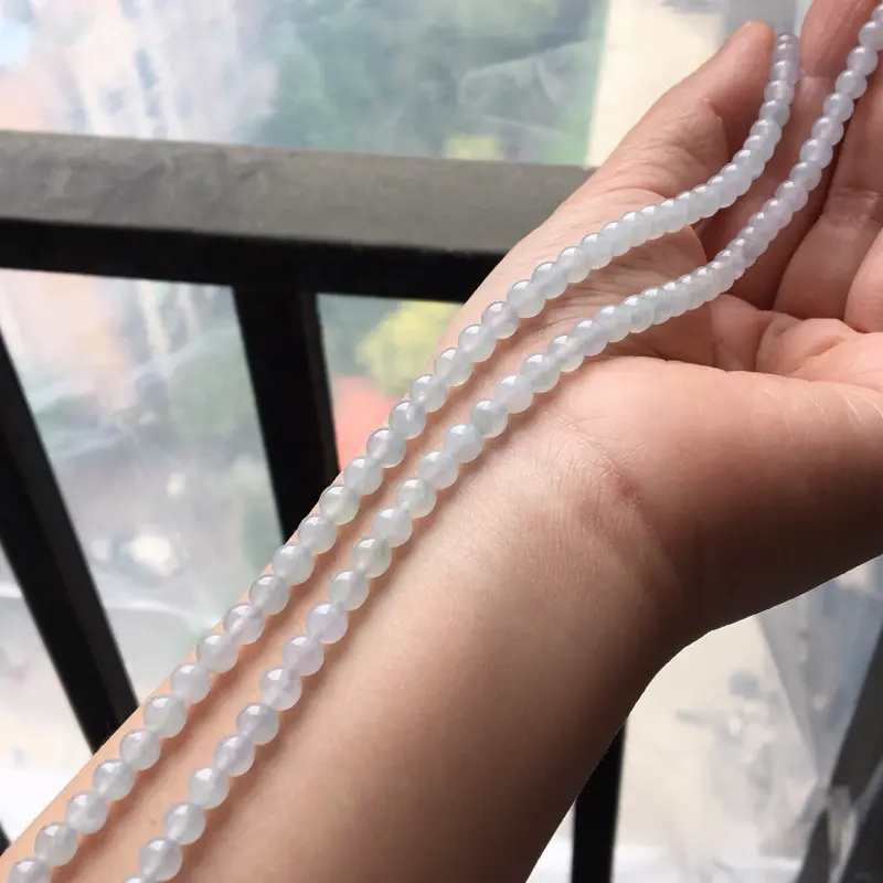 【缅甸翡翠A货白冰项链,也可以做手串,玉质细腻,大珠6.7mm,小珠4.7mm】图3