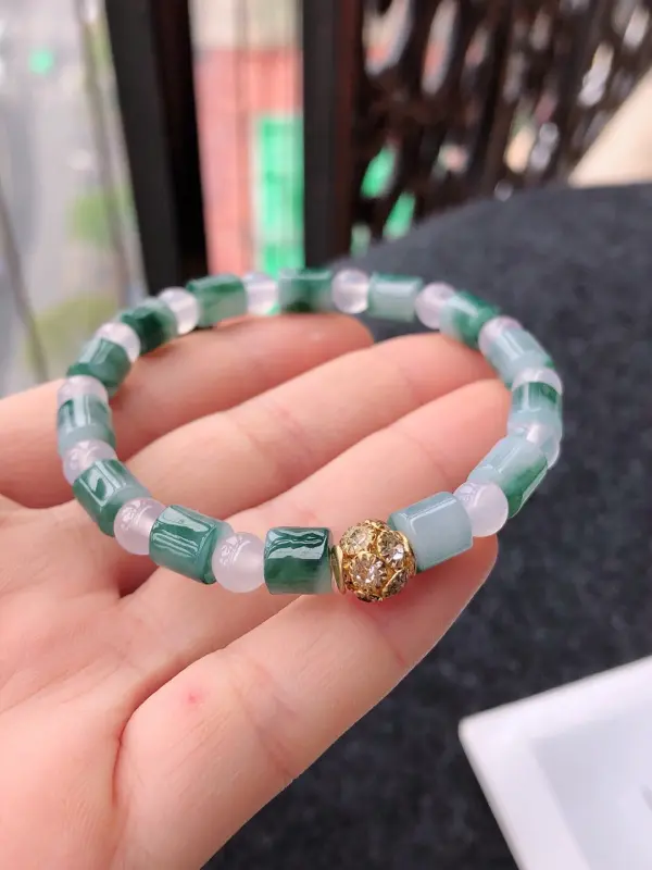 【飘花福气手链天然翡翠A货,尺寸:9-6.6隔珠是装饰品】图5