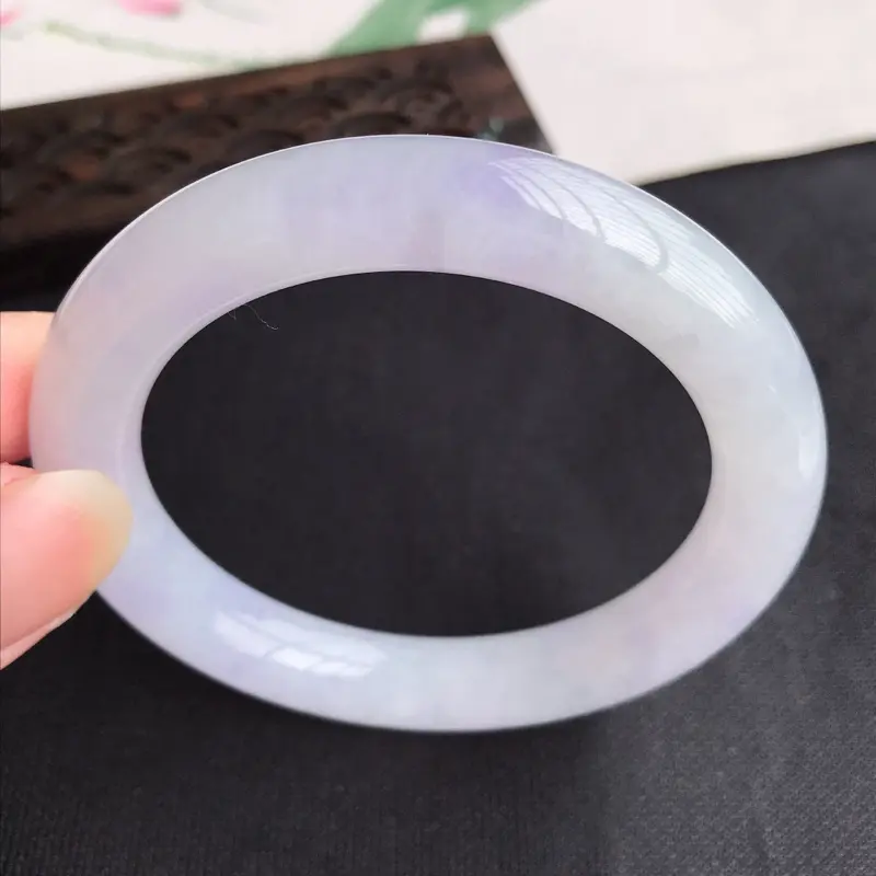 【圈口54mm..天然翡翠A货老坑糯化种紫罗兰圆条手镯,圈口:54.7×10.5mm,料子细腻,水头好,版型端庄】图5