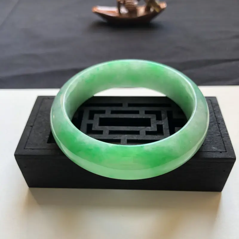 【缅甸精品翡翠手镯,圈口57.2-17-8.5,宽版大气,高端大气上档次】图6