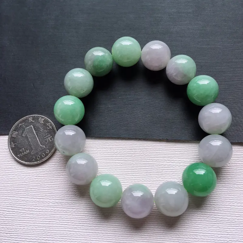 糯化种春带彩圆珠手串, 料子细腻, 雕工精美,颜色漂亮, 珠圆:14.5mm