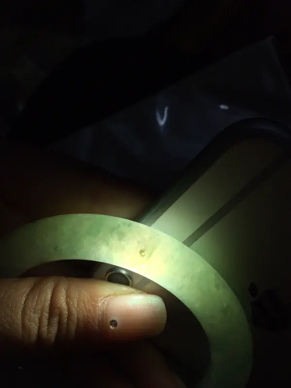 9,小沙眼,细腻,佩戴漂亮夺目迷人-对庄翡翠网