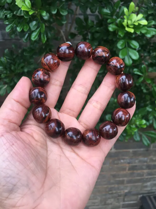 【海南黄花梨老油梨15×15老型珠,材质细腻光滑,纹理清晰自然,克重28.4g】图4