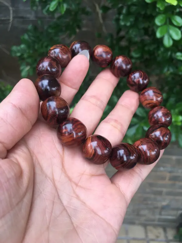 【海南黄花梨老油梨15×15老油梨老型珠手串,材质细腻饱满圆润光滑,纹理清晰自然,克重27g】图9