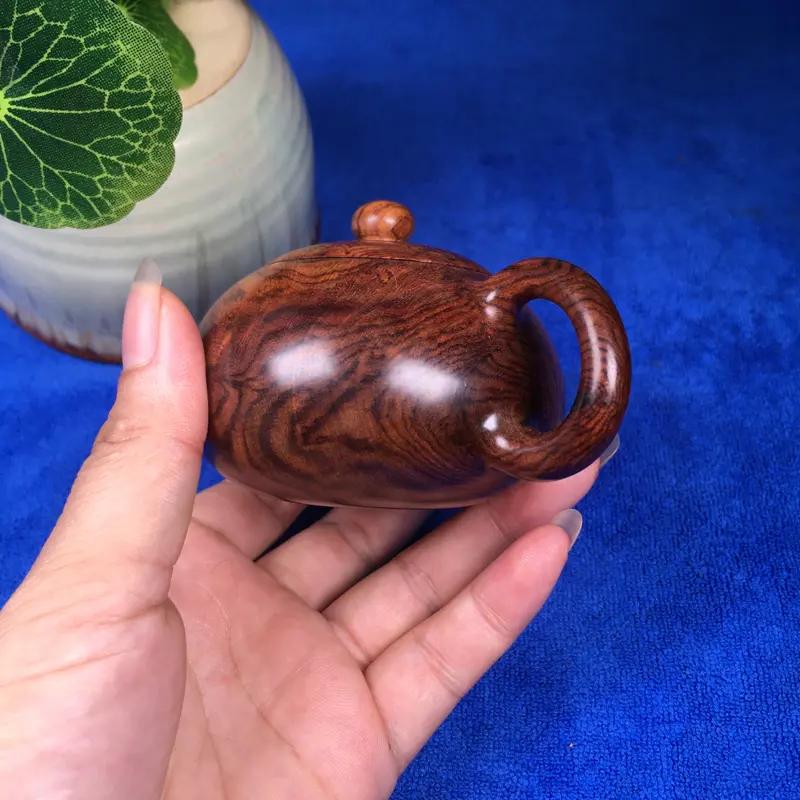 【海南黄花梨 西施壶 蜘蛛纹 线条明显 纹理清晰可见 收藏送礼首选 长100mm 宽72mm 高60mm 106.5g】图1