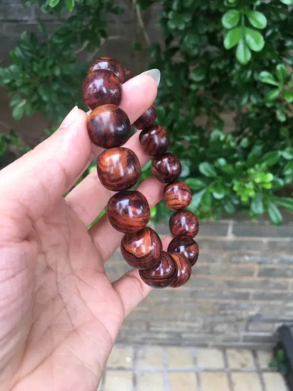 【海南黄花梨老油梨15×15老油梨老型珠手串,材质细腻饱满圆润光滑,纹理清晰自然,克重27g】图7