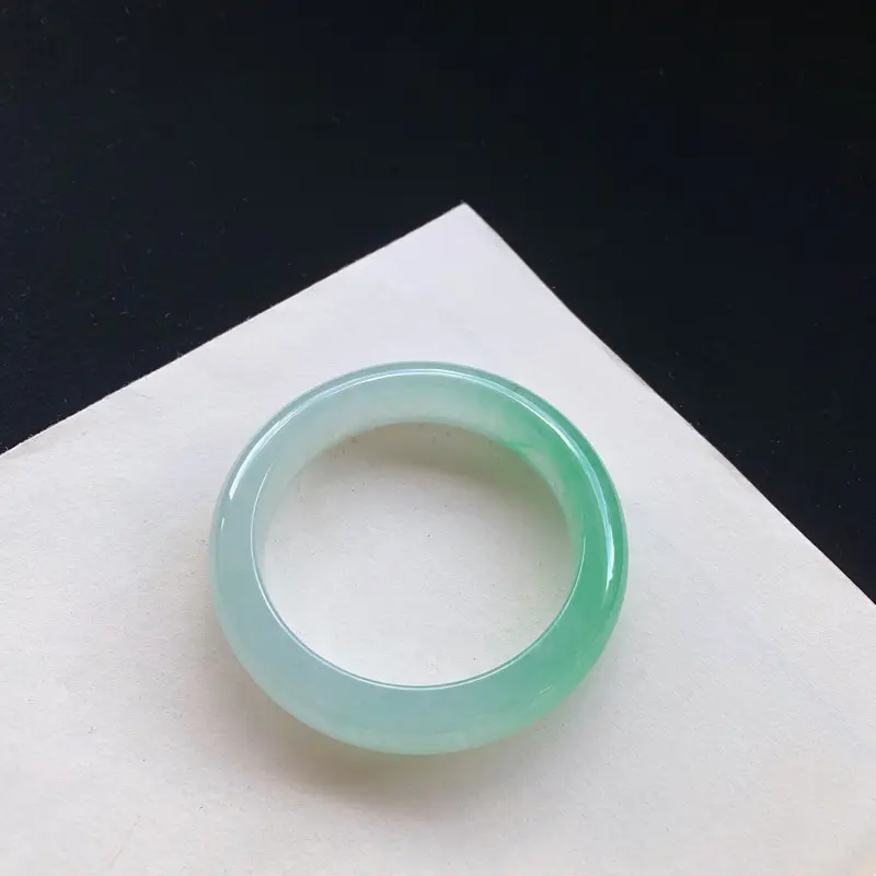 【精美冰糯甜绿正圈手镯,玉质莹润,品相清爽优雅,圈口55.4-14-9.7 完美 62945】图8