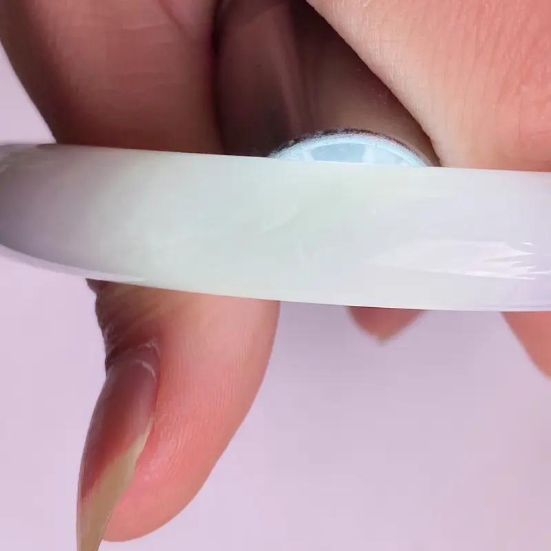 缅甸a货翡翠，水润春带彩正圈手镯58.1mm 玉质细腻，水润饱满，有种有色，佩戴效果更佳
