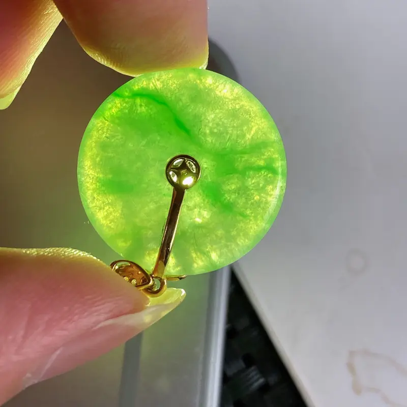【A货翡翠-种好飘绿平安扣吊坠,尺寸-裸石21*4.5mm整体26.7*21*4.5mm】图10