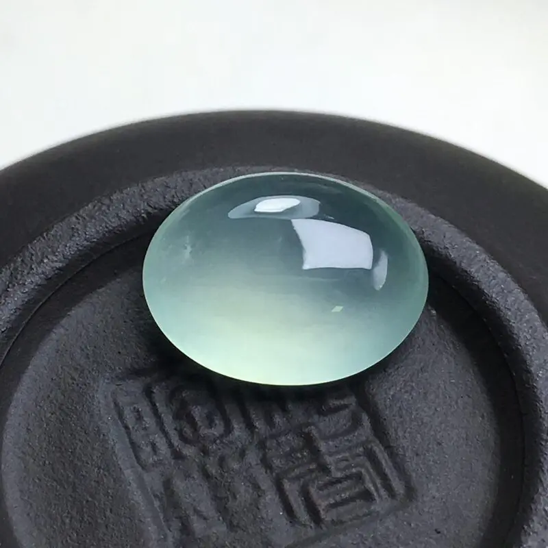 【❤️冰种蛋面裸石,种老水足,底子细腻,完美无裂,干净起光,大件饱满,可镶嵌成戒指。尺寸:12.7-10.6-5.2】图2