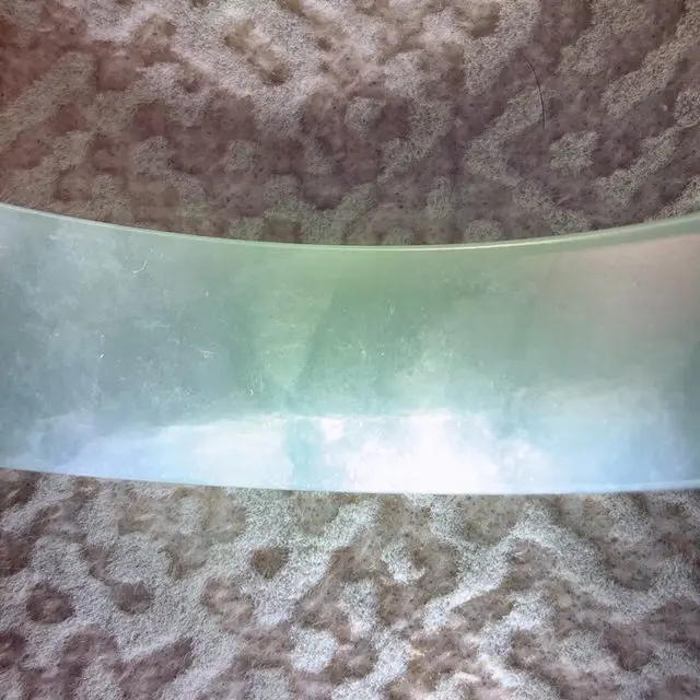 【👍👍👍糯化种翡翠飘绿宽条手镯,圆润厚实,亮丽秀气,颜色好,品相好,上手佩戴效果知性优雅,尺寸57.5*13.9*8.1mm。温馨提示:手镯比较容易出现佩戴不合适,如对圈口有疑问, 请拍之前咨询客服了解手镯的圈口尺寸。】图8