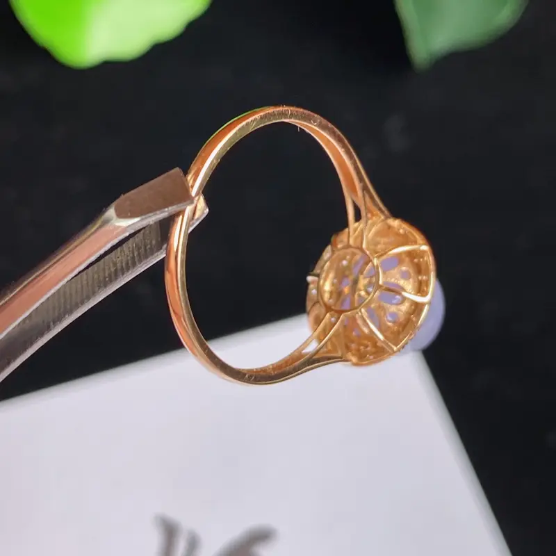 A货翡翠-种好紫罗兰18K金伴钻圆珠戒指，尺寸-裸石7.9mm整体11.3*11.5*9.9mm内径17mm13号