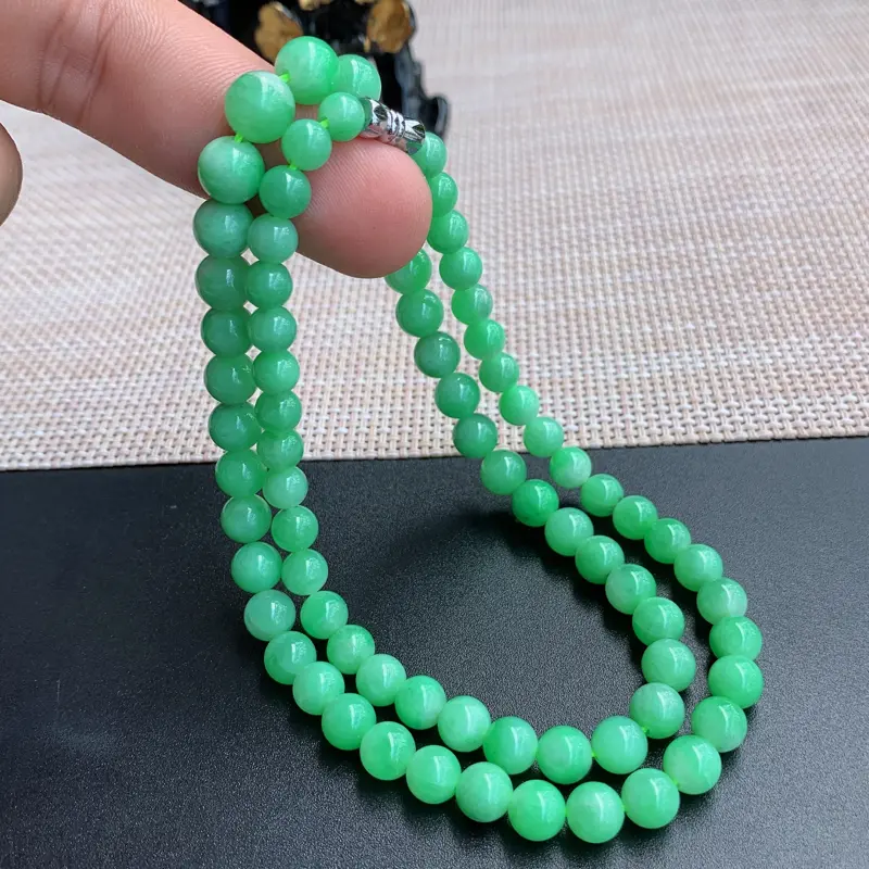 塔珠项链、尺寸：77颗5.7/8.6mm，重量：49.02g、A货翡翠满绿塔珠项链、编号0919