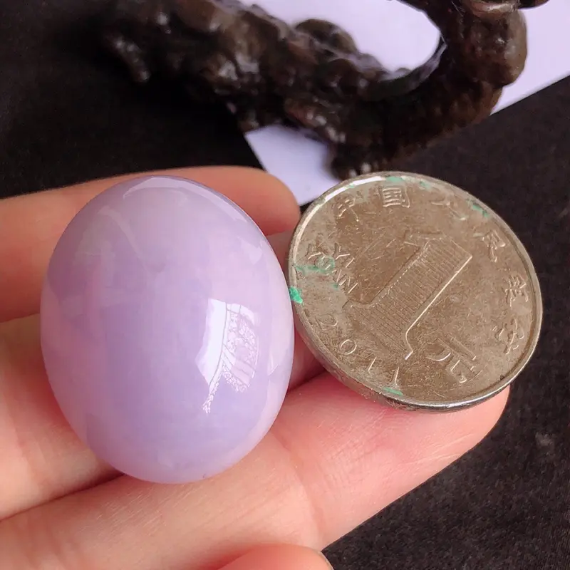 天然a货翡翠紫罗兰大蛋面裸石（镶嵌件）鸽子蛋，玉质细腻，种水足