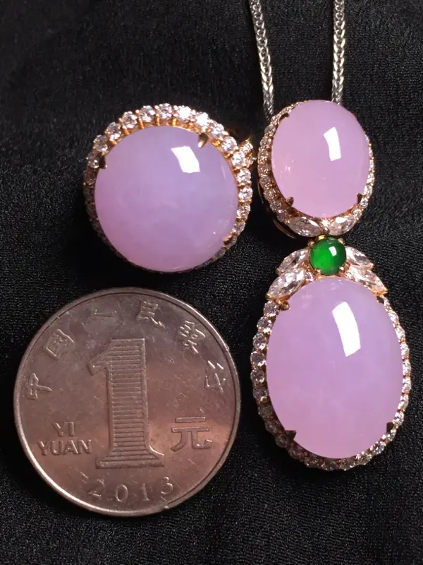 紫罗兰蛋面套装（吊坠+戒指），18k金钻石镶嵌，种水超好，玉质细腻