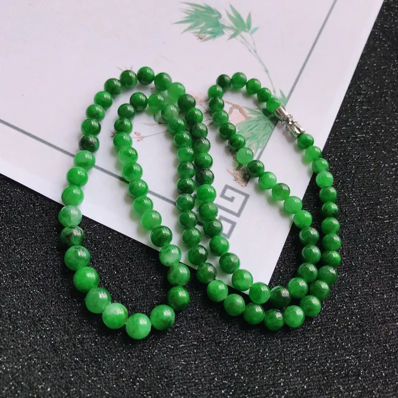 满绿飘花福气项链，翡翠A货，尺寸：6.3mm，编号:c1007