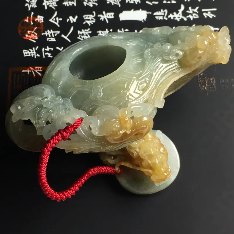 糯种龙龟茶壶摆件  尺寸82-51-25毫米 色彩亮丽 雕工精湛