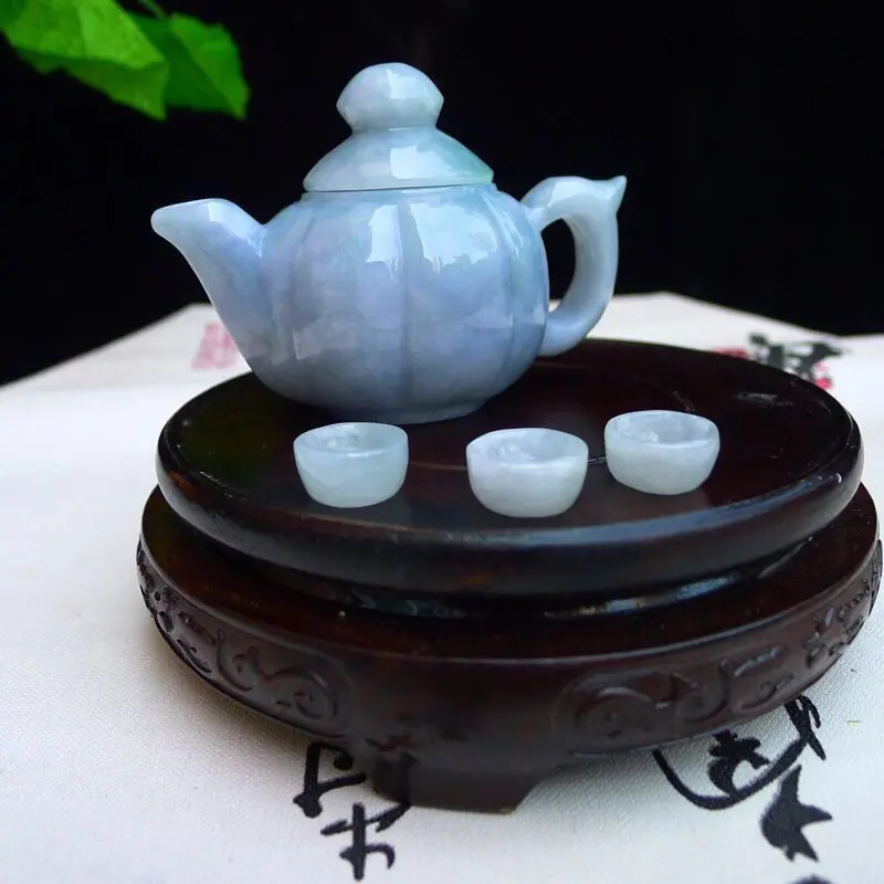 翡翠老坑水润浅蓝紫蓝瓜形小茶壶一套 小摆件 茶壶尺寸63.8*93*55mm 单个小杯尺寸16.2*8.2mm