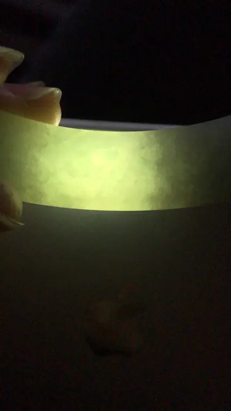自然光拍摄 翡翠飘绿正圈手镯 A151玉质细腻 底子清爽 韵味十足 尺寸56.7×14×8mm