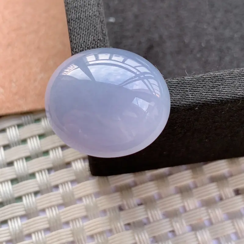 A货翡翠-种好紫罗兰蛋面镶嵌件，尺寸-20.2*18.1*8.4mm