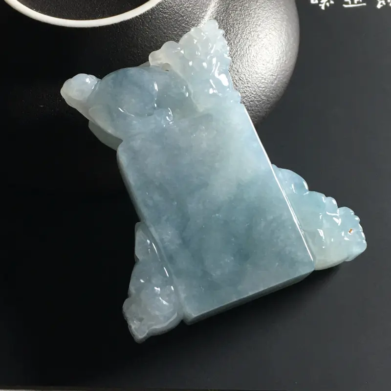 糯化种蓝晴貔貅印章 尺寸56-49-13.5毫米 水润细腻 细腻起胶 雕工精致