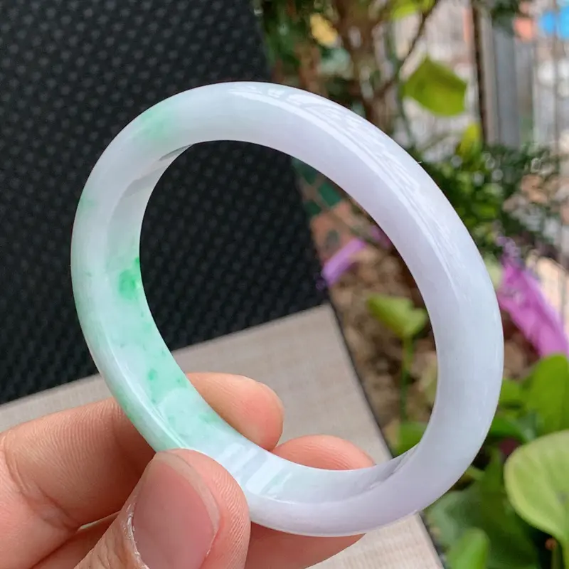 【飘花贵妃、尺寸:54.6/47.3/13.6/7.3mm,A货翡翠飘花贵妃手镯、编号0122wx】图5