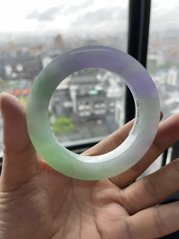 【每日必看】甄选高端翡翠精品原石/毛料