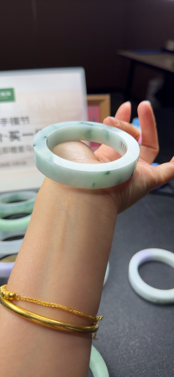 对庄精品翡翠手镯手镯捡漏