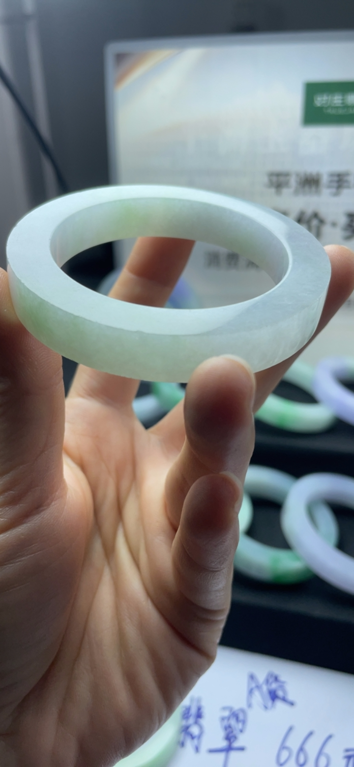 对庄翡翠官方直播精品手镯