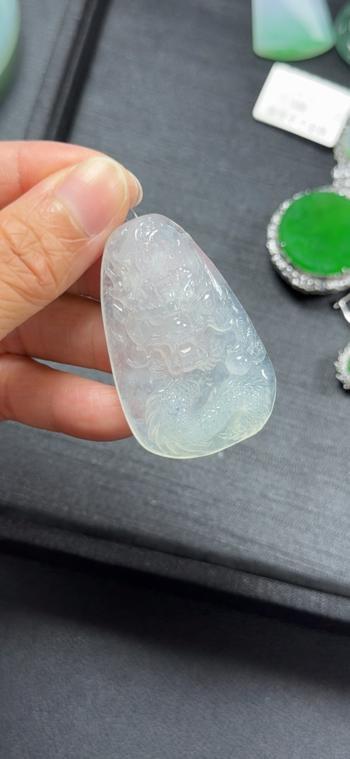冰种纯净龙牌尺寸（高47*厚10）价格可议