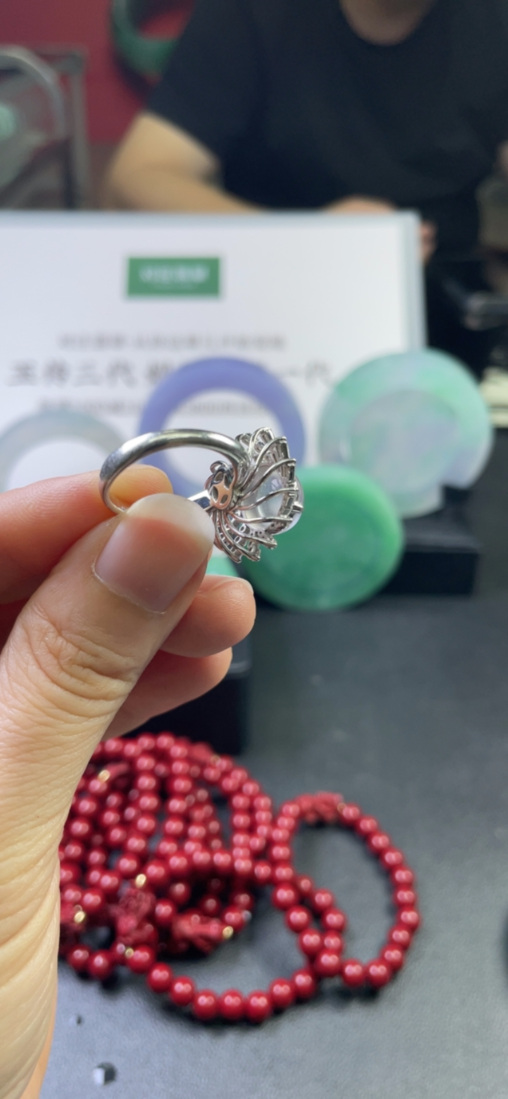 【高货力荐】白冰戒指