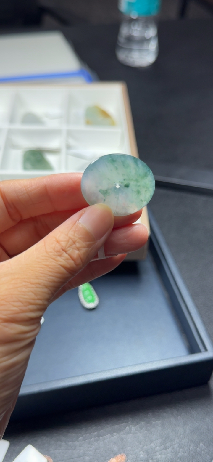 福利秒杀对庄精品翡翠平安扣（尺寸28.2*5）