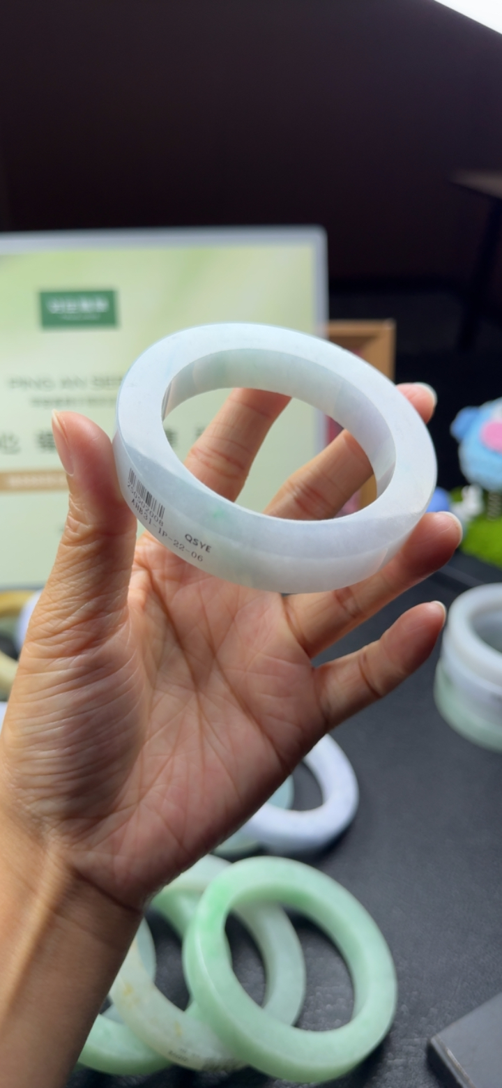 对庄精品翡翠手镯手镯