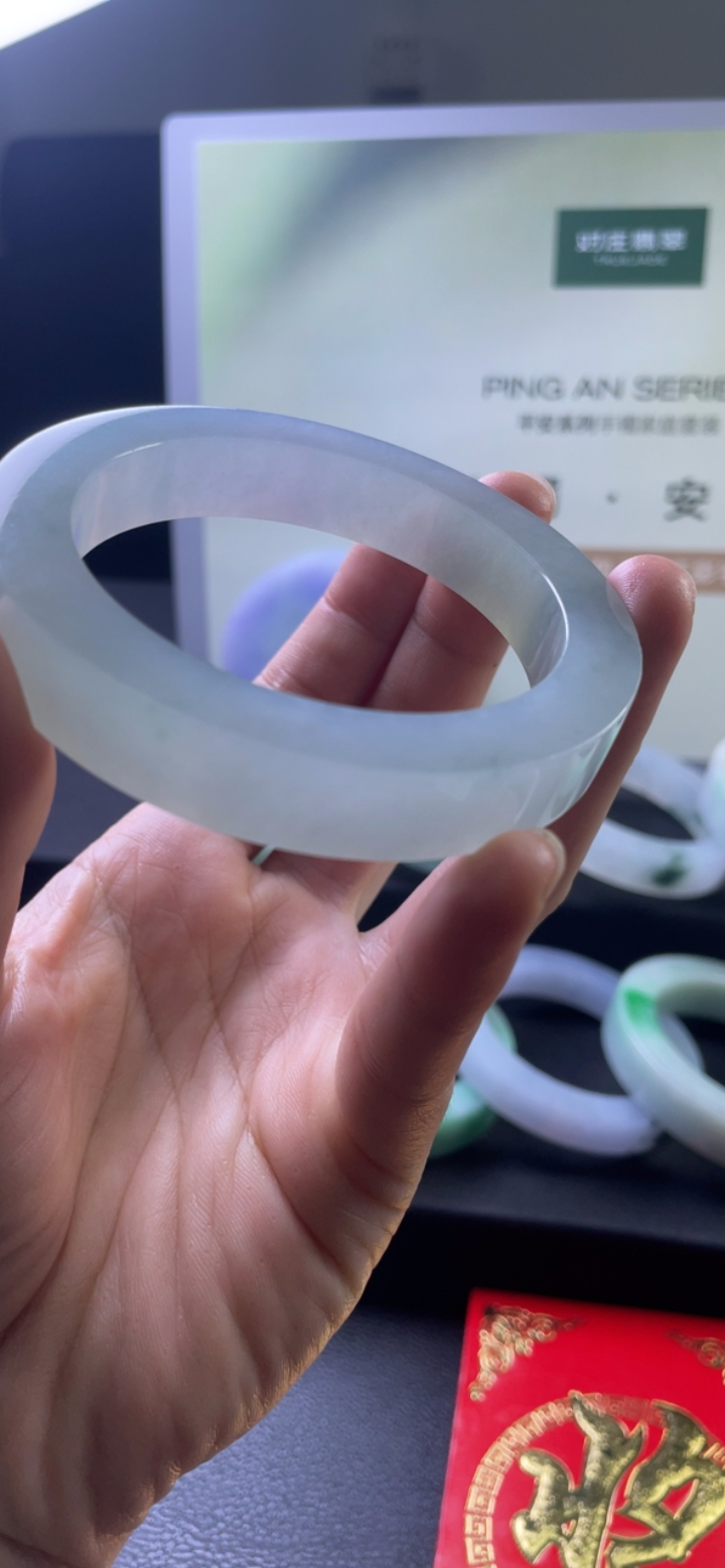 对庄翡翠官方直播精品手镯