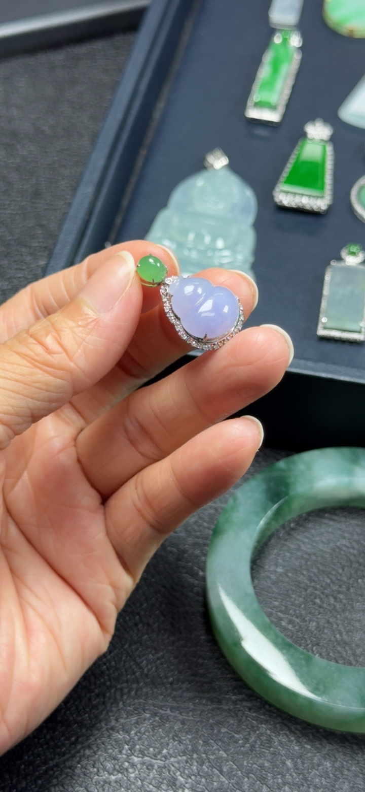 【秒杀】对庄精品翡翠紫色葫芦14.6*5.2开单价
