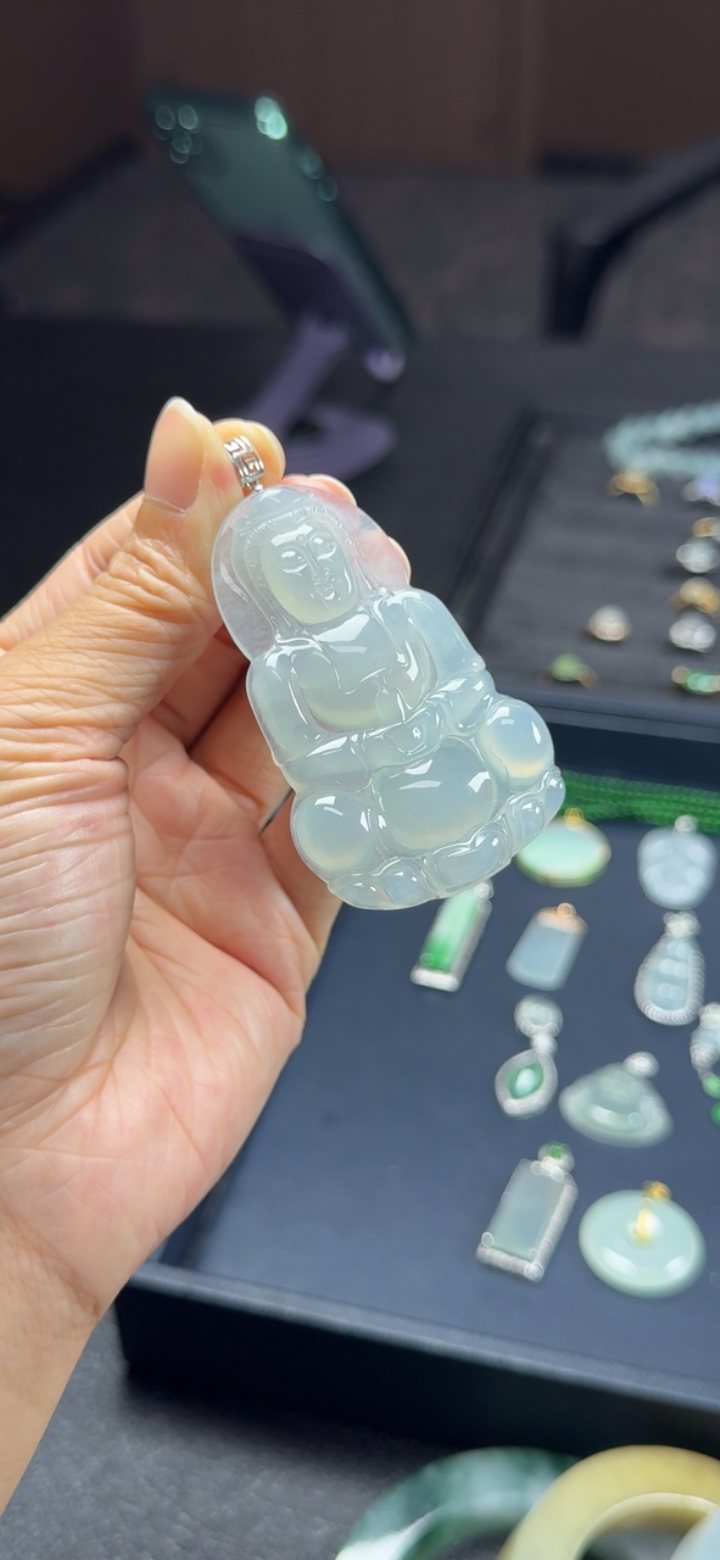 对庄精品翡翠冰种观音（尺寸高60*宽38.9*6.2）价格来直播间问