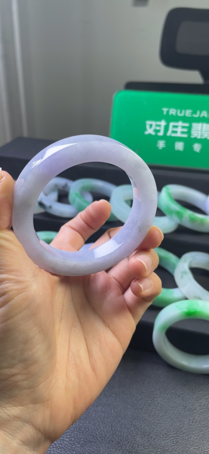 对庄翡翠官方直播精品手镯
