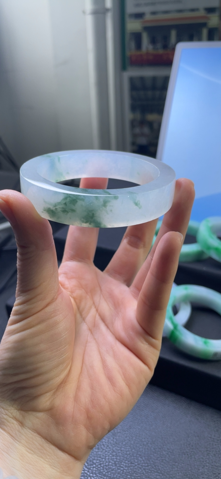 对庄翡翠官方直播精品手镯