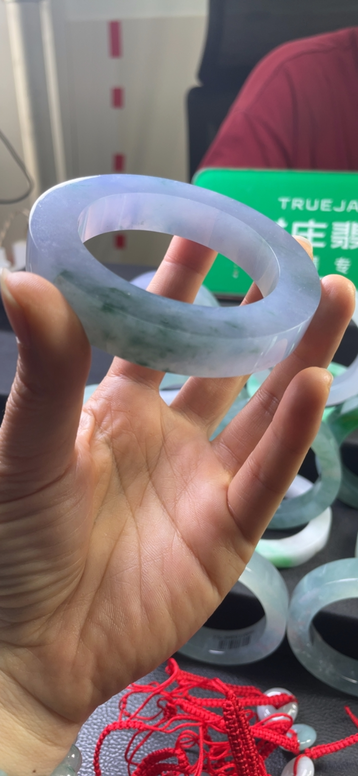 对庄翡翠官方直播精品手镯